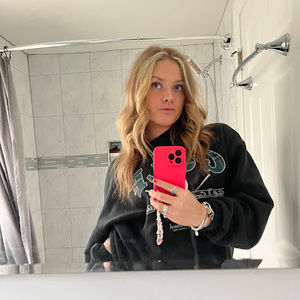 Meet your Posher, Ashlyn